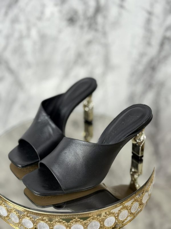 Le Scarpe cipela 106/25